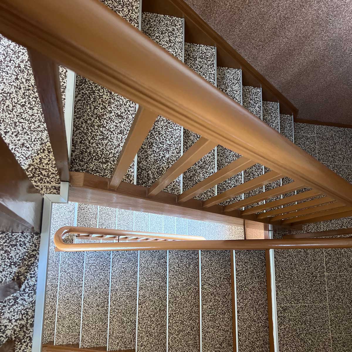 RENOfloor Steinteppich Wohnraum-Projekt — Kundenreferenz
