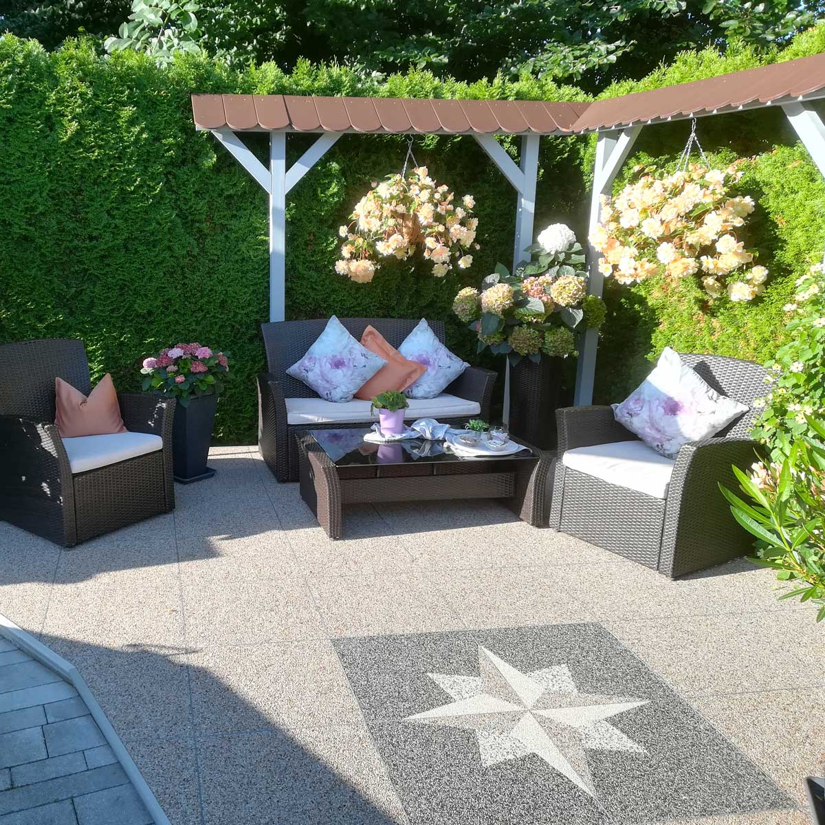 RENOfloor Steinteppich Terrasse-Projekt — Kundenreferenz