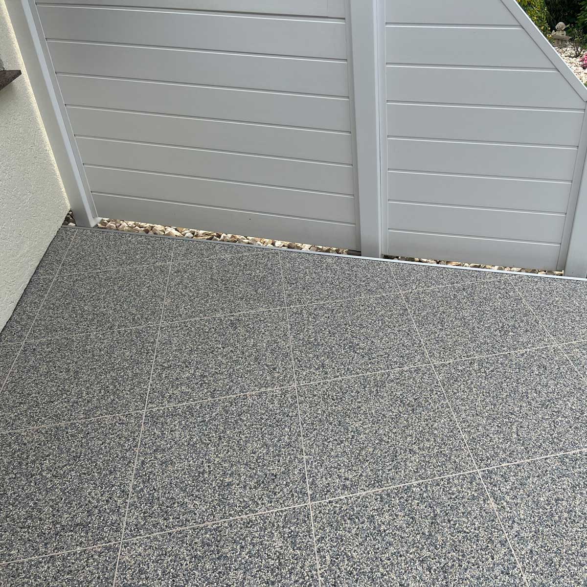 RENOfloor Steinteppich Terrasse-Projekt — Kundenreferenz