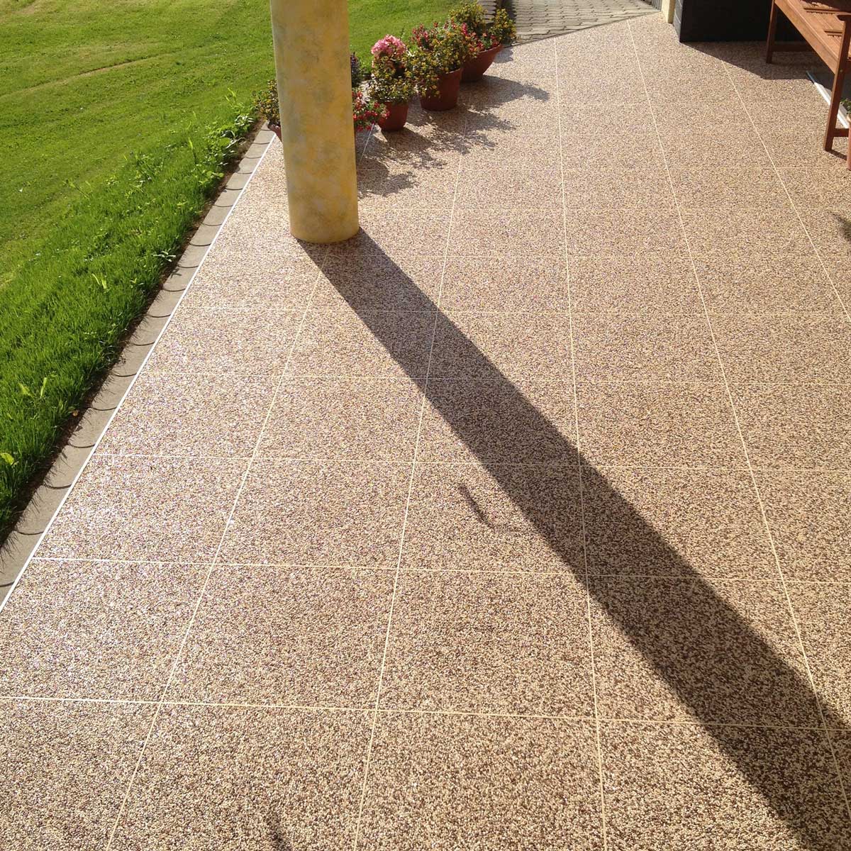 RENOfloor Terrasse Steinteppich Echtfoto Kunde