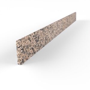 Konisches Steinteppich Sockelement Marmor Himalaya mit den Maßen 100 cm x 8 cm. Das Sockelelement hat einen beige-grauen Farbton.